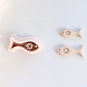 Folk Art Fish with Flower Earring Imprint Cutter Tool for Polymer Clay Jewelry Making Decorative Floral Fish Clay Cutter for Handmade Accessories Artistic Clay Earrings and Craft