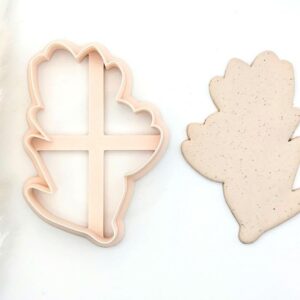 Tulip Flower Cookie Cutter for Spring Baking Fondant Biscuit and Dough Large Floral Polymer Clay Cutter for Cake Decoration Cookie Making and Handmade Jewelry Craft Projects