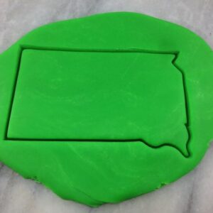Black South Dakota State Outline Cookie Cutter Plastic Map Shape Stamp Stencil for Cookies, Fondant, Biscuits, and Clay Crafts, Educational Baking Mold for Party Treats in India
