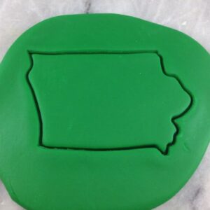 Black Iowa Cookie Cutter Plastic Outline with Sharp Edges Durable Baking Tool for State Map-Shaped Cookies Fondant Cake Decorating Pastry Biscuit Crafts India