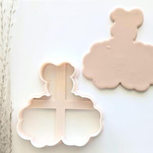 Ribbon with Clovers Cookie Cutter for St Patricks Day Baking Large Clover Polymer Clay Cutter for Fondant Cake Decorations Holiday Cookie Designs Crafts and Seasonal Clay Art Projects