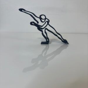 Unique India Statue Skater Sport Minimalist Abstract Sculpture Statue Figure Winter Snow Tabletop Decor Idea for Christmas or Home Office Decoration