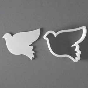 Flying Dove Bird Cookie Cutter Wedding and Animal Shape Baking Tool for Cookies Biscuits Fondant Dough Clay Jewelry Making Earring Craft Decorating Party Baking and Home Use