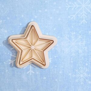 Star Cookie Cutter Set for Holiday Baking Biscuit Pastry Fondant Sugar Paste Cutters for Christmas New Year Celebrations Kids Birthday Homemade Cookies and Cake Decoration Baking Tools