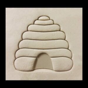 Black Beehive with Bees Cookie Cutter Cookie India Spring Summer Biscuit Cutter for Honeycomb Theme Baking Garden Party Treats Nature Inspired Snacks Bee Day Desserts and Seasonal