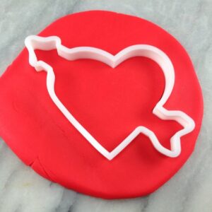 Black Heart with Arrow Cookie Cutter Outline Sharp Edges Cookie Valentines Day Wedding Engagement Anniversary Party Celebration Baking Tool for Fondant Sandwich Cheese Snacks