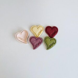 Black Love Heart Cookie Cutter Stamp Set Love Word Heart Shape Plaque Design Baking Tool for Cookies Fondant Clay Treats Creative Dessert Making for Celebrations Gifts and Everyday Use