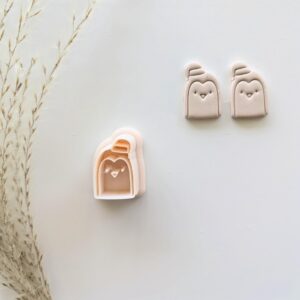 Christmas Penguin Imprint Earring Cutter for Polymer Clay Jewelry Holiday Penguin Clay Cutter for Handmade Earrings Winter Accessories DIY Christmas Craft Supplies Cute Clay Design Tool