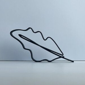 Wavy Leaf Abstract Line Art Sculpture Decor, Minimalist Plant Wall Art for Home and Office, India Statue 3D Printed Abstract Wall Decoration, Modern Plant Sculpture