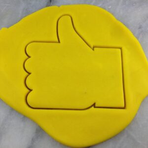 Black Thumbs Up Emoji Cookie Cutter Outline Sharp Edges Cookie Hand Gesture Happy Positive Party Celebration Baking Tool for Cookies Fondant Sandwich Cheese Kids Crafts Decorations