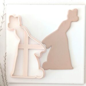 Bunny and Clover Cutter for St Patricks Day Cookie Decoration Fondant Cutter for Clay Crafts Large Polymer Clay Cutter for Spring Themed Biscuit Designs and DIY Holiday Art Projects