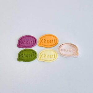 Black Cheers Message Bubble Cookie Cutter New Year Celebration Cookie Cutter Stamp Set India cookie Speech Bubble Baking Tool for Homemade Cookies Cakes and Festive Party Treats