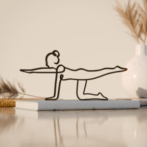 Modern Yoga Decor for Home and Office | Stylish Female Line Art Figurine in Balancing Pose | Minimal Design Tabletop Showpiece for Meditation Corner, Wellness Shelf, Artistic Room Accent