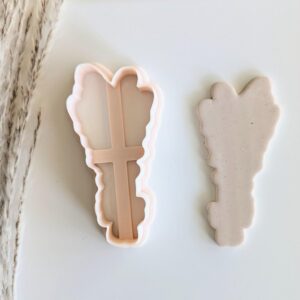 Lavender Bouquet Flower Cookie Cutter for Fondant Biscuit Dough and Polymer Clay Large Floral Clay Cutter for Spring Baking Wedding Cake Decoration and Handmade Jewelry Craft Projects