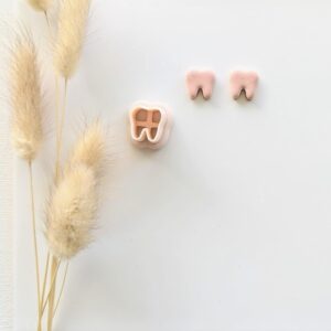 Tooth Clay Earring Cutter for Polymer Clay Jewelry Making Molar Shape Clay Cutter Tool for DIY Dentist Accessories Dental Theme Earrings Handmade Gifts and Creative Craft Projects