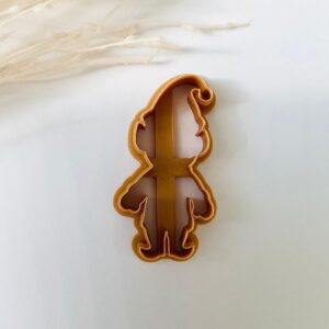 Elf Cookie Cutter for Christmas Baking and Holiday Crafts Large Elf Shape Clay Cutter for Polymer Clay Fondant Cookies Festive DIY Decorations and Gifts Made in India Cookie