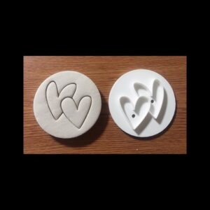 Black Two Hearts Cookie Embosser Stamp Cookie India Valentine Theme Baking Tool for Hugs and Kisses Cupcake Decoration Romantic Treats Anniversary Gift Cookies and Love Party Desserts