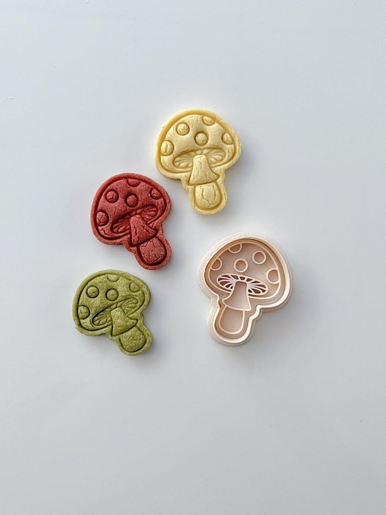 Black Spring Mushroom Cookie Cutter Set, Boho Plant Cookie Mold, Spring-Themed Cookie Cutter Stamp Set for Baking, Fondant and Dough Tool, Creative Dessert Decoration cookie India
