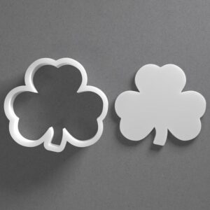 Black cookie Shamrock Cookie Cutter Set for Polymer Clay Jewelry Earrings Biscuit Fondant Craft Tool Mirrored Pair Suitable Mini Medium Large Sizes