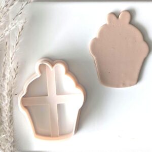 Cupcake with Hearts Cookie Cutter for Valentine Baking and Clay Crafts Romantic Cupcake Shaped Fondant and Polymer Clay Cutter Tool for Holiday Cookies Jewelry Making and Handmade Gifts