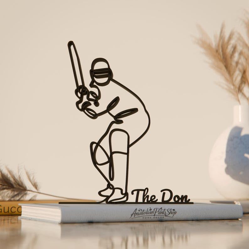 Cricket Player Plastic Minimalist Line Art Sculpture Sports Inspired Home Decor Figure for Desk Shelf Living Room Office Cricket Lover Display Piece