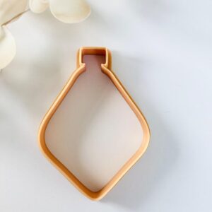 Christmas Bulb Cookie Cutter for Holiday Baking Ornament Shaped Clay Cutter for Polymer Clay Crafts Fondant and Biscuit Cutting Tool for Christmas Cookies Clay Earrings and Festive