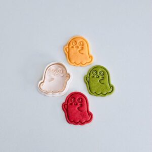 Black Cute Ghost Cookie Cutter Whimsical Halloween Ghost Cookie Cutter Stamp Set India cookie Floaty Ghost Fondant Molds Black Ghost Shaped Baking Tool for Homemade Cookies and Cakes