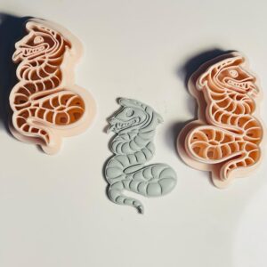 Beetlejuice Sandworm Polymer Clay Earring Cutter Tool, India Cookie Halloween Jewelry Making Mold, Inspired by Movie Themes, DIY Clay Accessories, Costume Crafts, and Spooky Earring