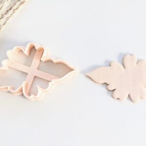 Daisy Flower Cookie Cutter for Biscuit Fondant Pastry Dough Spring Flower Clay Cutter for Polymer Clay Crafts Floral Shape Cutter for Baking Projects and DIY Decorative Art Designs