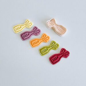 Black 2024 Popping Champagne Cookie Cutter cookie Happy New Year Cutter Stamp Set Champagne Bottle Fondant Molds for Cookies Pastries Cupcakes Biscuits Celebration Baking Tool