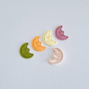 Black Moon Cookie Cutter Halloween Crescent Moon Cookie Cutter Stamp Set India cookie Spooky Moon Fondant Molds Black Moon Shaped Baking Tool for Homemade Cookies and Cakes