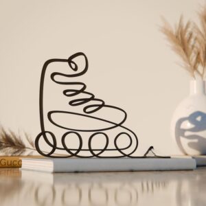 Black Roller Skater Plastic Line Art Figure Minimalist Sports Inspired Sculpture Artistic Skating Decor for Home Office Desk Shelf Modern Interior Styling India