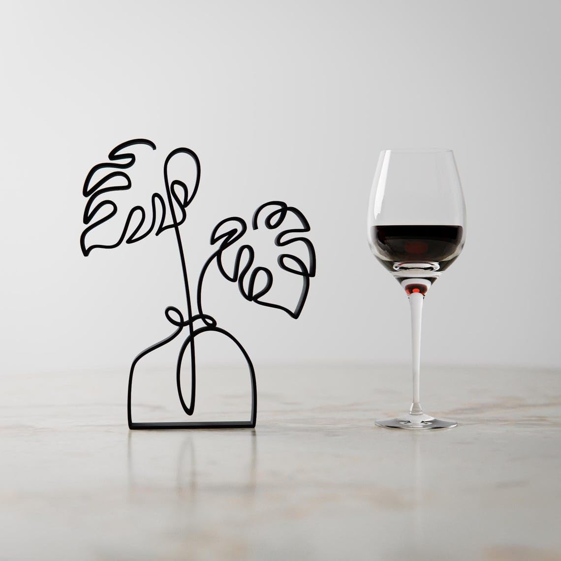 Unique Monstera Plant Line Art Statue Sculpture Custom Design Gift for Plant Lovers Minimalist Home Decor Artistic Indoor Decoration Lightweight and Durable - Image 4