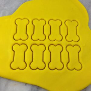 Black Doggy Biscuit Cutter Octuple 8x Plastic with Sharp Edges for Baking Dog Treats Cookies Biscuits Pet Snacks Training Rewards Homemade Pet Treats Tool India
