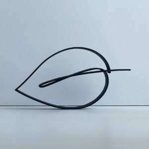 India Cookie Leaf Line Art Home Decor Abstract Plant Sculpture for Office Desk Living Room Bedroom Wall Decoration Modern Minimal Greenery Accent for Interior Styling