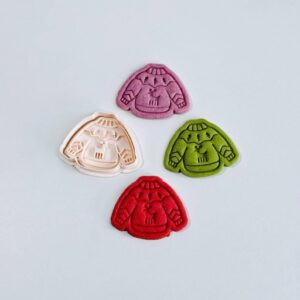 Black Cozy Winter Sweater Cookie Cutter and Stamp for Festive Holiday Baking Tools to Create Detailed Sweater Shaped Cookies for Christmas Parties Winter Themed Treats and Family Baking