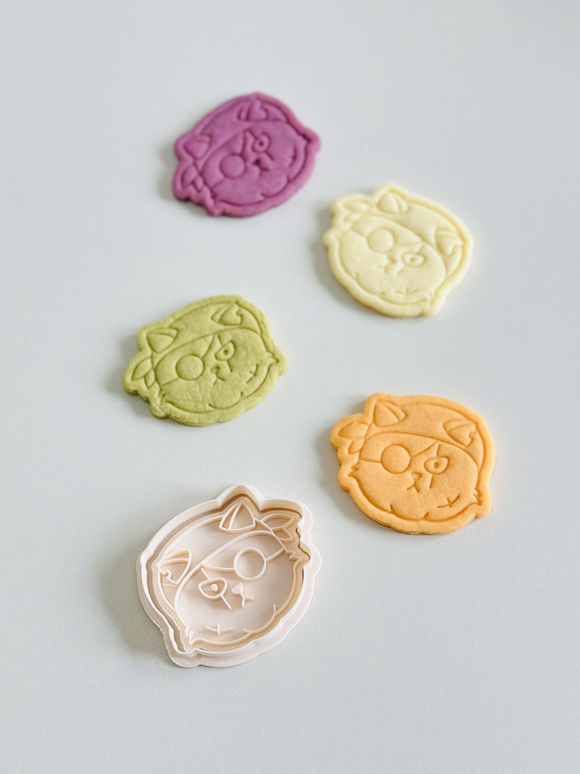 Black Pirate Cat Cookie Cutter Adventure Pirate Kitty Cookie Cutter Stamp Set COOKIE Pirate Cat Baking Tool Fondant Mold for Cookies Cake Decorating Kids Party Favor Home Use India - Image 4