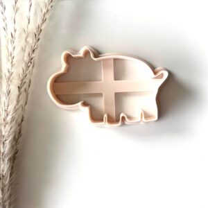 Hippopotamus Cookie Cutter for Safari Animal Themed Baking or Clay Crafts Large Hippo Shape Fondant Cutter for Polymer Clay Projects Clay Shaping Tool for Jungle or Zoo Party Decor