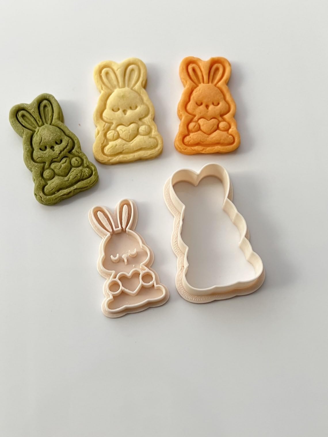 Black Bunny Cookie Cutter Set with Rabbit Stamp for Animal Themed Baking Homemade Cookies Fondant Cake Decorating Party Favors Easter Treats and Thoughtful Baking Gift Ideas - Image 6