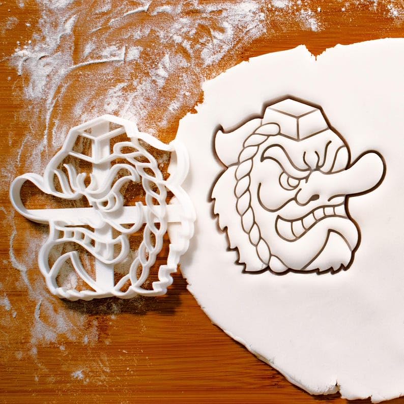 Tengu Mask Cookie Cutter for Biscuit Fondant Clay Baking Japanese Folklore Mythology Edo Period Shinto Spirit Supernatural Demon Mask Treats Cultural Festival Crafts and Themed