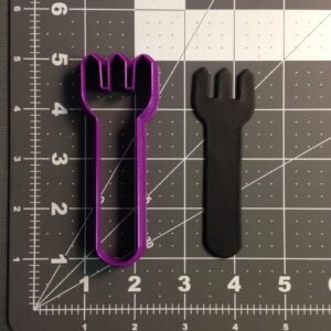 Black Pitch Fork Cookie Cutter for Farmer Theme Baking Agricultural Biscuit Mold Rustic Kitchen Farmhouse Tool Shape Fondant Clay Cutter for Cake Decoration and Crafts