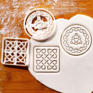 Celtic Square Knot Cookie Cutter Biscuit Mold Symbolizing Protection Good Fortune Four Seasons and Four Elements Earth Wind Fire Water Traditional Celtic Design Baking Crafting (ONLY SQUARE)