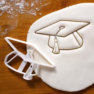 Graduate Cap Cookie Cutter Cookie for Graduation Ceremony Convocation Commencement Academic Celebration Baking Tool for Degree Party Valediction Event Cookies India (ONLY Cap)