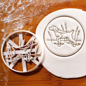 Pointing Dog Cookie Cookie Cutter for Baking Homemade Dog Treats and Snacks, Ideal for Vizsla and Other Gundog Breeders, Pet Parties, Hunting Dog Fans, and Fun Baking Activities