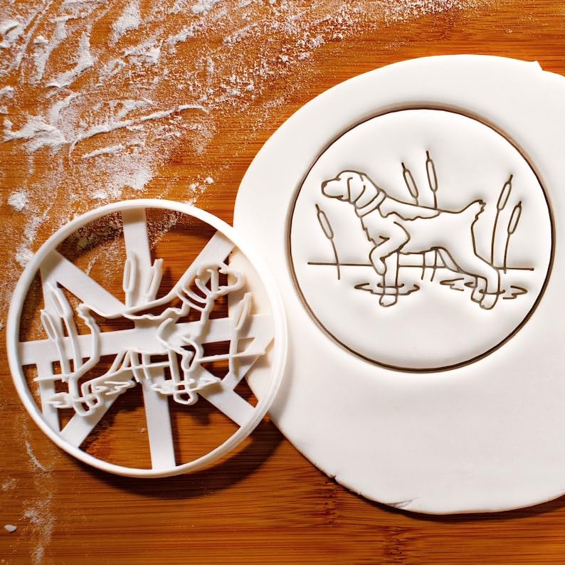 Pointing Dog Cookie Cookie Cutter for Baking Homemade Dog Treats and Snacks, Ideal for Vizsla and Other Gundog Breeders, Pet Parties, Hunting Dog Fans, and Fun Baking Activities