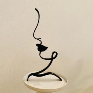 Abstract Lips Silhouette Statue Sculpture - Minimalist Face Art Tabletop Decor, Unique Home Gift, Birthday Present