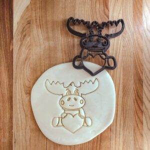 Valentines Cute Moose Cookie Cutter India Cookie for Baking, Fondant, and Clay Crafting, Adorable Animal Design for Valentine Day, Fun Party Treats, and Gifts