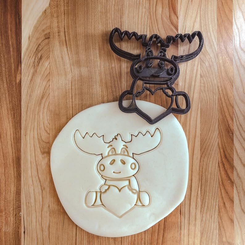 Valentines Cute Moose Cookie Cutter India Cookie for Baking, Fondant, and Clay Crafting, Adorable Animal Design for Valentine Day, Fun Party Treats, and Gifts