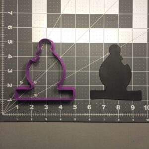 Black Bishop Cookie Cutter for Biscuits Fondant Sandwiches Cake Decoration Chess Theme Baking Tool Cookie Shape Cutter for Game Night Parties Edible Chess Piece Design for Kitchen Use