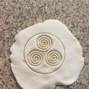 Triple Spiral Witchcraft Black Cookie Cookie Cutter for Wicca and Pagan Theme Baking Halloween Cookie Mold for Spiritual Symbols Festival Treats Fondant Crafts and Seasonal Celebration